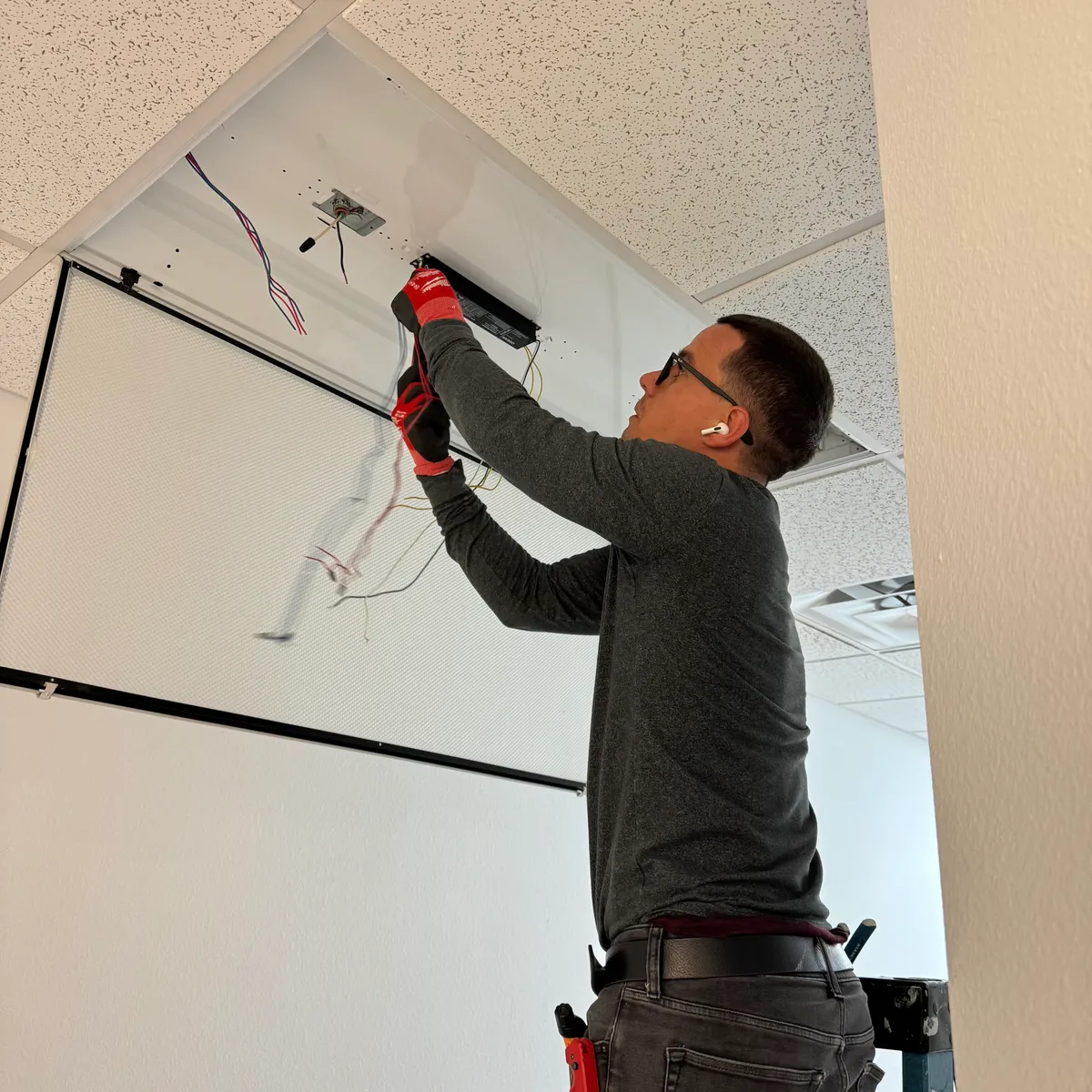 Commercial maintenance project 9